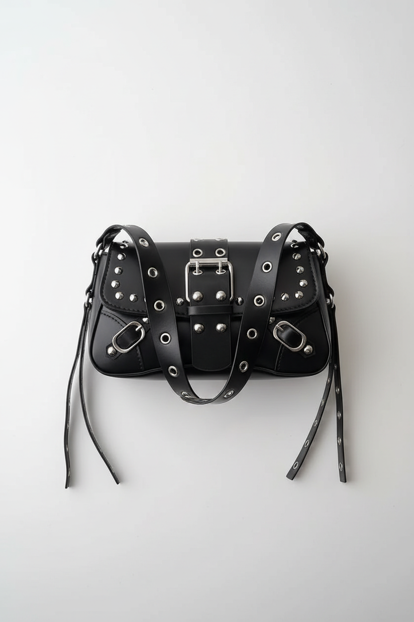 Bolso Biker con Tachuelas y Hebillas — Estilo Punk